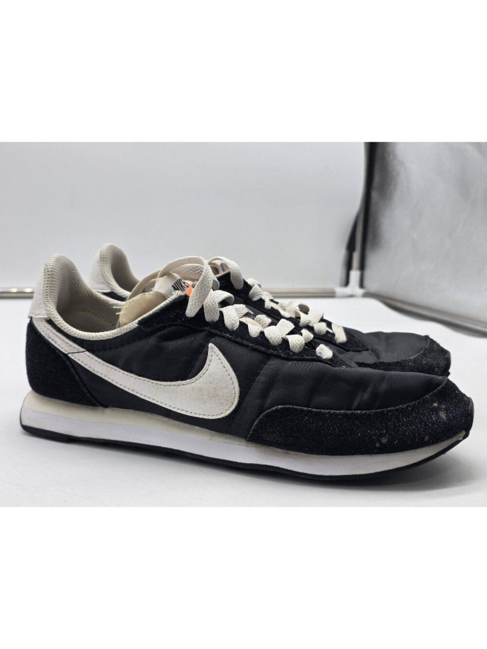 Nike Shoes Womens Size 7 Waffle Nylon Retro Running Sneakers Stained DA8291-002